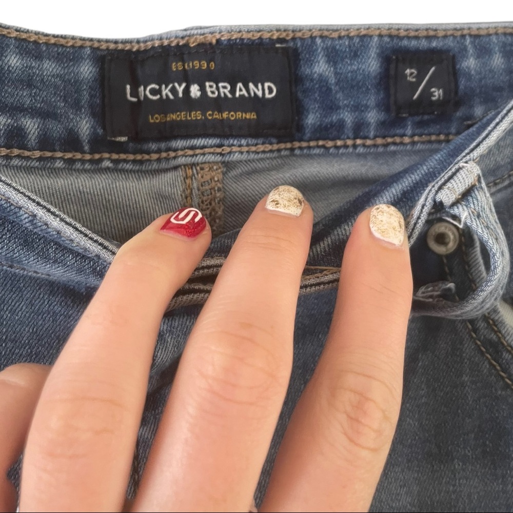 LUCKY BRAND skinny jeans with fray hem sz 31 - Picture 7 of 8